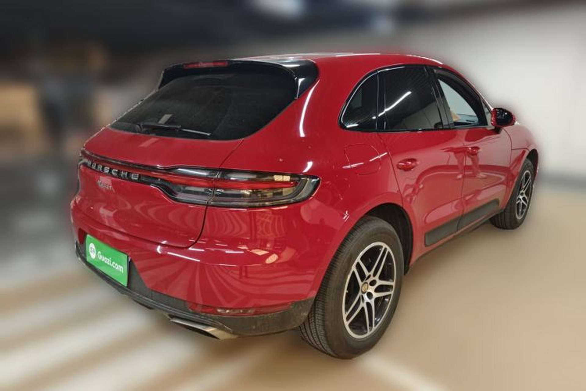 Used Porsche Macan 2021 Macan 2.0T Rear Right 45 Deg