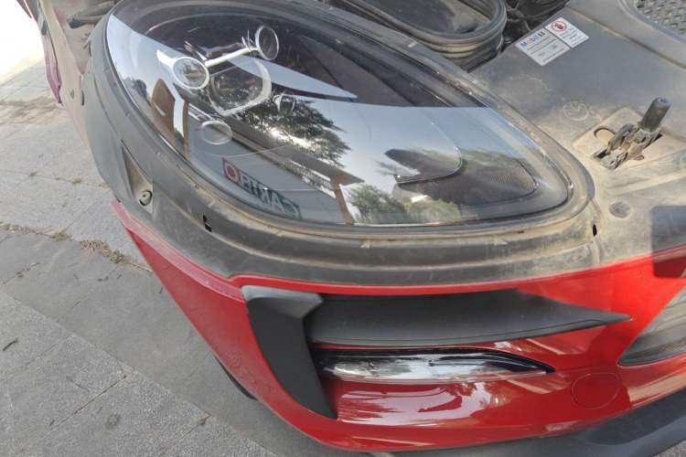 Used Porsche Macan 2021 Macan 2.0T Right Front Headlight