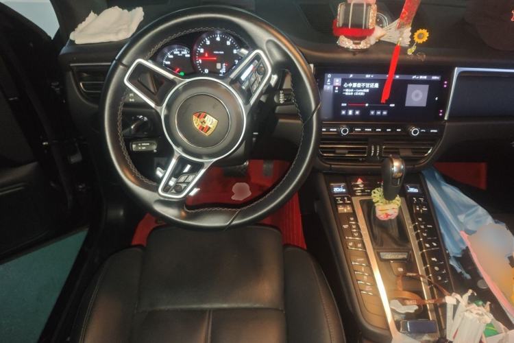 Used Porsche Macan 2021 Macan 2.0T Steering Wheel