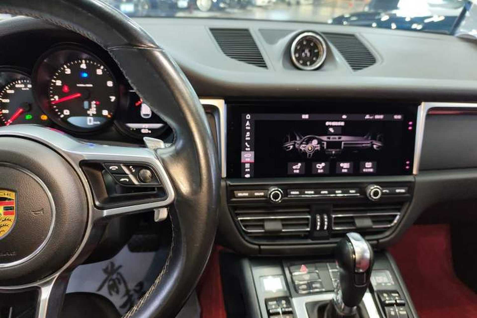 Used Porsche Macan 2021 Macan 2.0T Audio And AC Panel