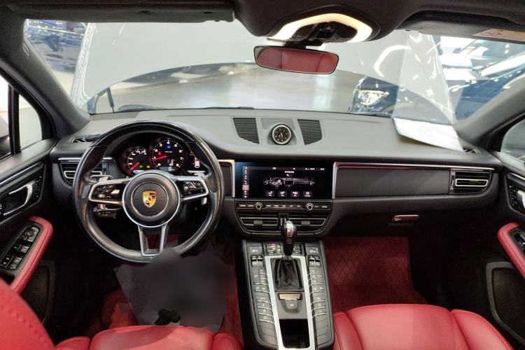 Used Porsche Macan 2021 Macan 2.0T Center Console