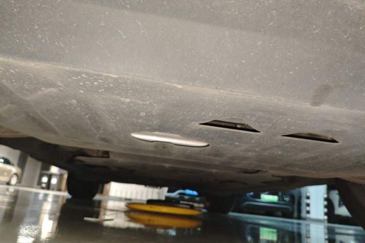 Used Porsche Macan 2021 Macan 2.0T Chassis Front