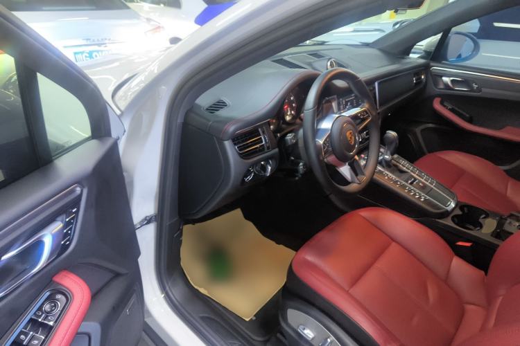 Used Porsche Macan 2021 Macan 2.0T Driver Seat