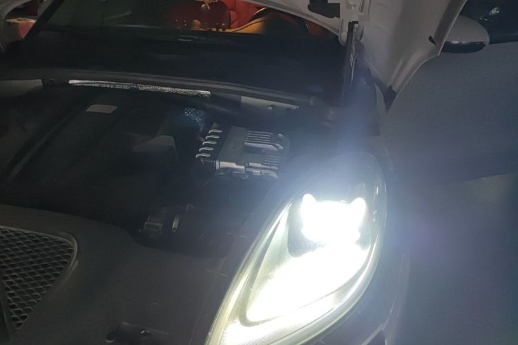 Used Porsche Macan 2021 Macan S 3.0T Engine Bay Left