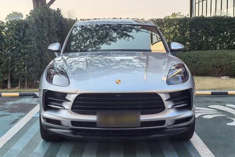 Used Porsche Macan 2021 Macan 2.0T Exterior 3