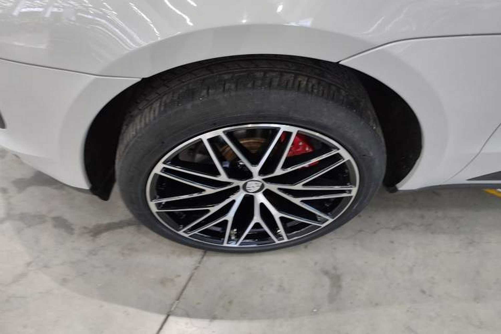 Used Porsche Macan 2021 Macan 2.0T Exterior 4