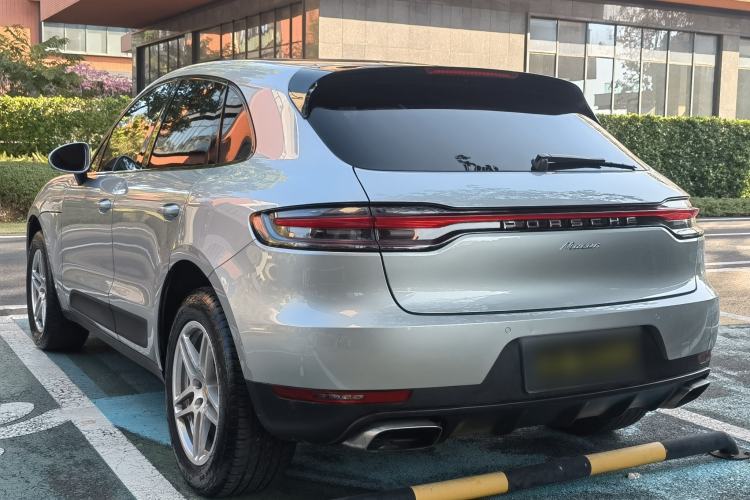 Used Porsche Macan 2021 Macan 2.0T Exterior 6