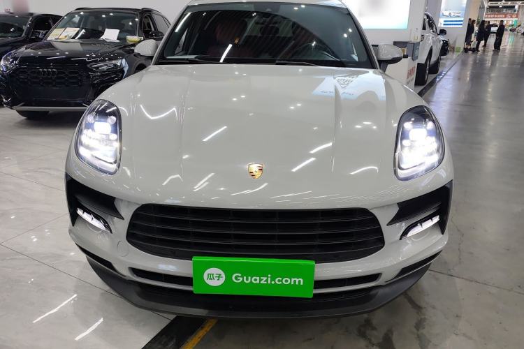 Used Porsche Macan 2021 Macan 2.0T Front