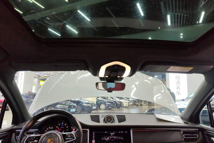 Used Porsche Macan 2021 Macan 2.0T Headliner