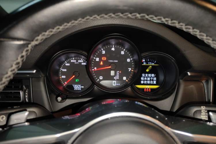 Used Porsche Macan 2021 Macan 2.0T Instrument Cluster