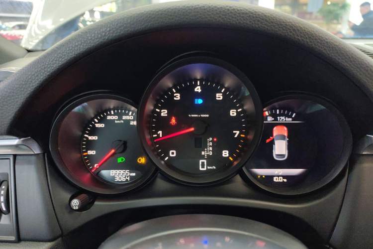 Used Porsche Macan 2021 Macan 2.0T Instrument Cluster