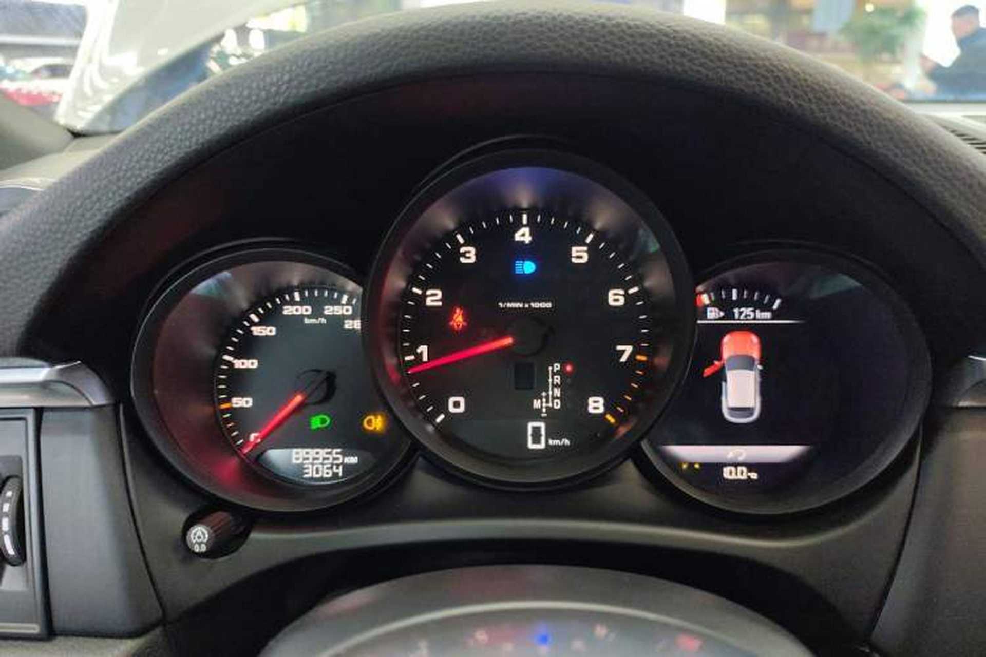 Used Porsche Macan 2021 Macan 2.0T Instrument Cluster