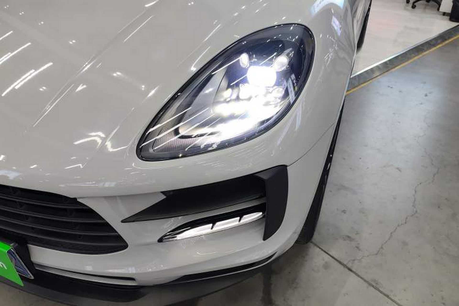 Used Porsche Macan 2021 Macan 2.0T Left Front Headlight
