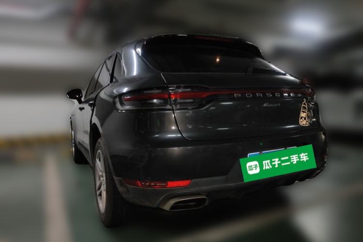 Used Porsche Macan 2021 Macan 2.0T Rear Left 45 Deg