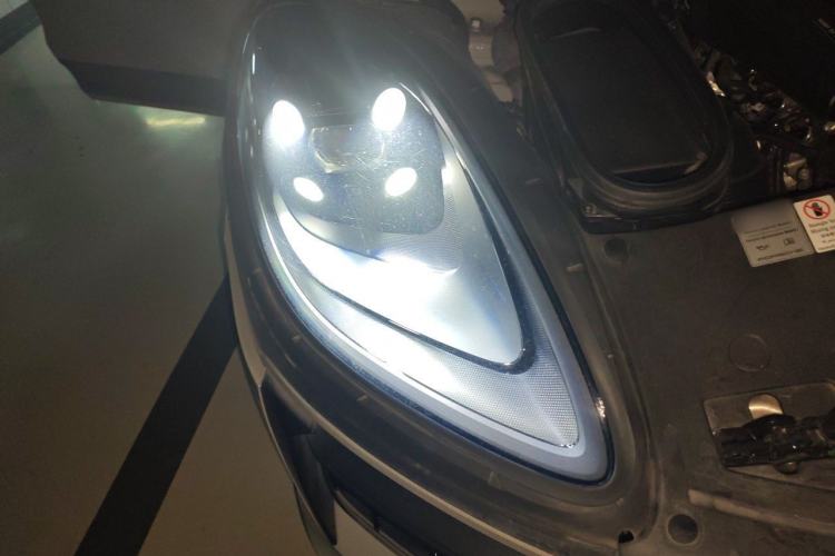 Used Porsche Macan 2021 Macan 2.0T Right Front Headlight