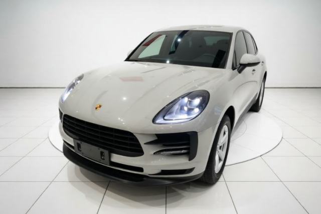 Ojetý Porsche Macan 2021 Macan 2.0T