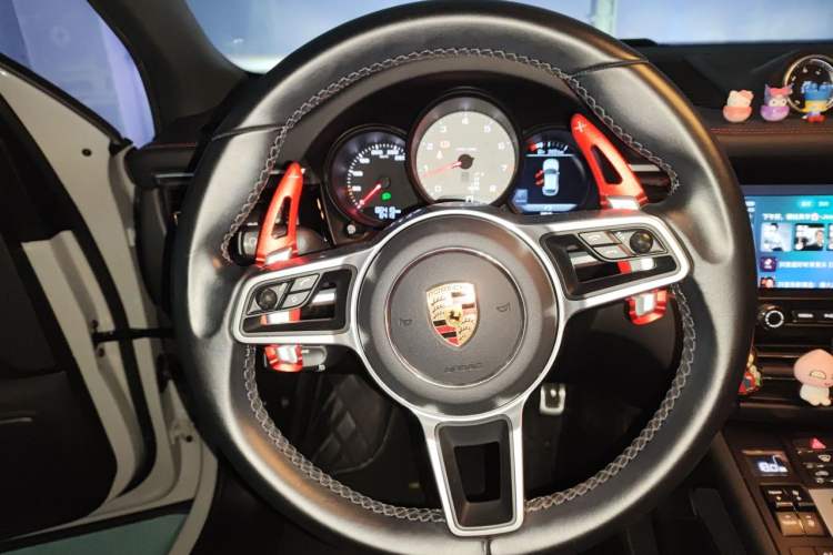 Used Porsche Macan 2021 Macan S 3.0T Steering Wheel