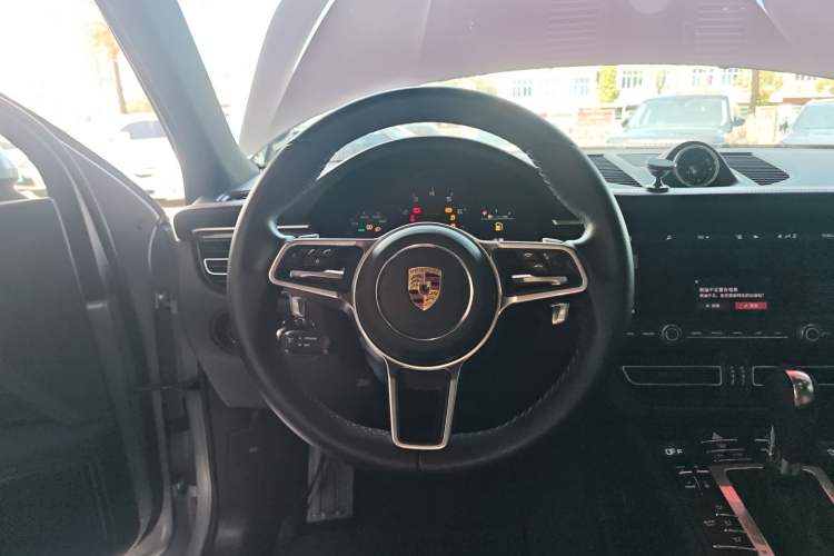 Used Porsche Macan 2021 Macan 2.0T Steering Wheel