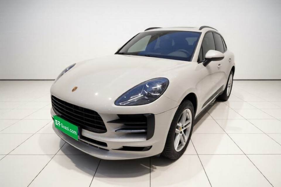 Porsche Macan 2021