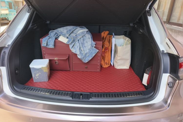 Used Porsche Macan 2021 Macan 2.0T Trunk