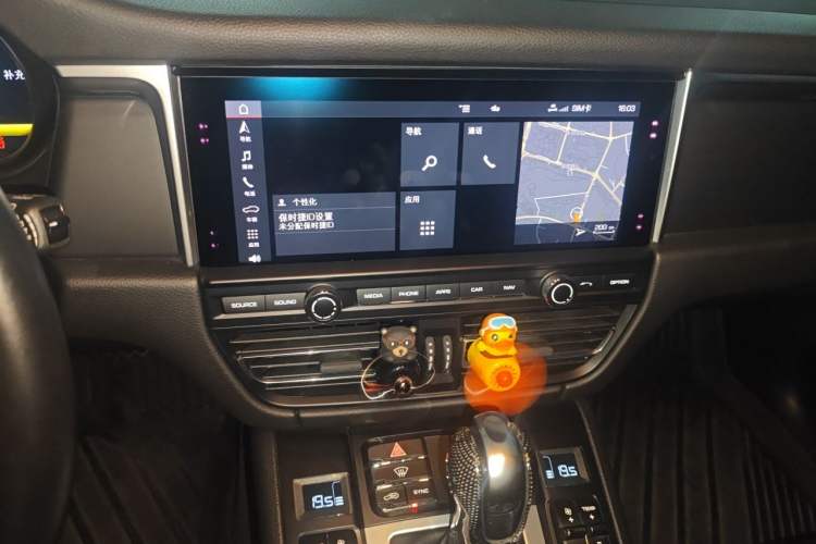 Used Porsche Macan 2021 Macan 2.0T Audio And AC Panel