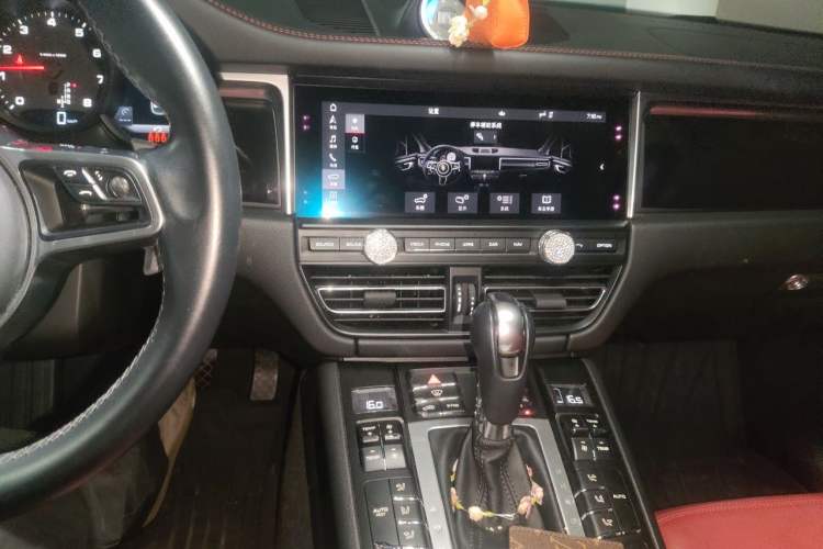 Used Porsche Macan 2021 Macan 2.0T Audio And AC Panel