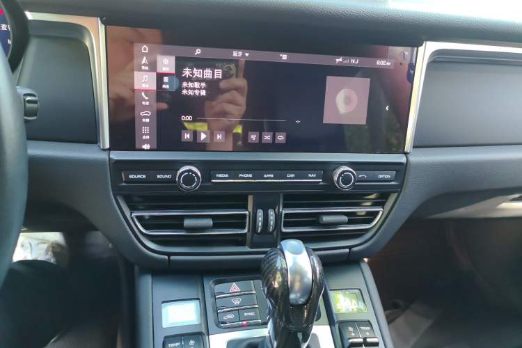 Used Porsche Macan 2021 Macan 2.0T Audio And AC Panel