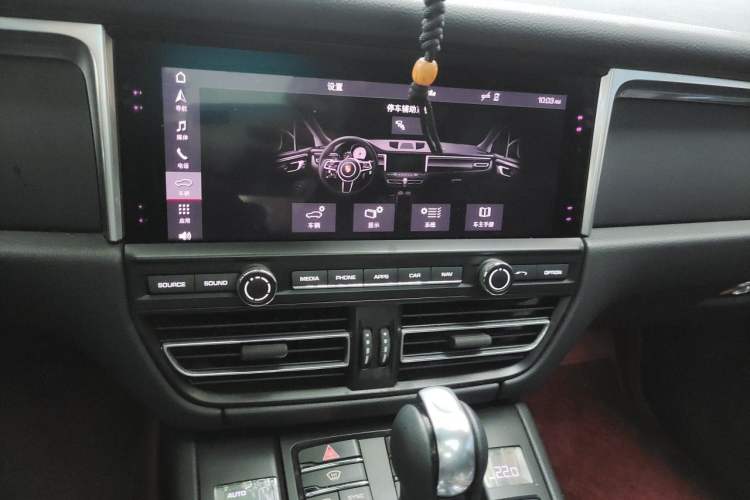 Used Porsche Macan 2021 Macan 2.0T Audio And AC Panel