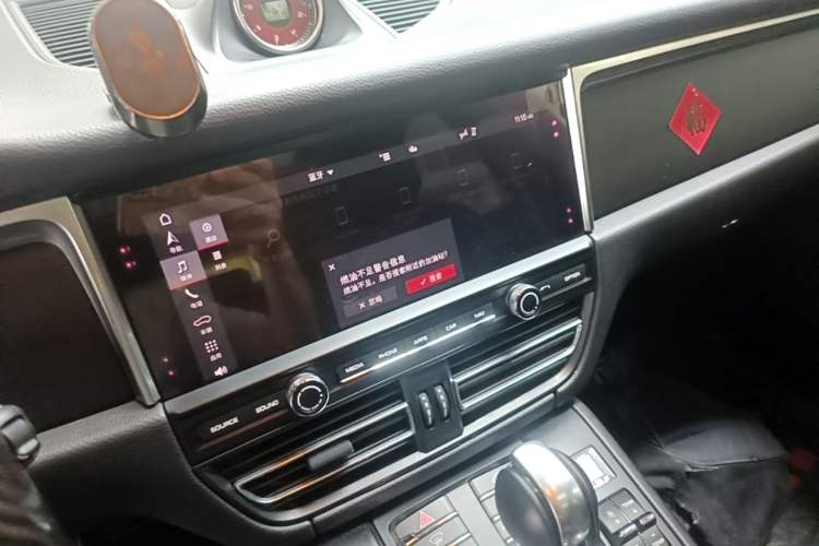 Used Porsche Macan 2021 Macan 2.0T Audio And AC Panel