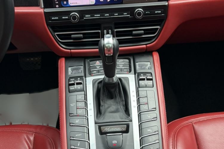 Used Porsche Macan 2021 Macan 2.0T Audio And AC Panel