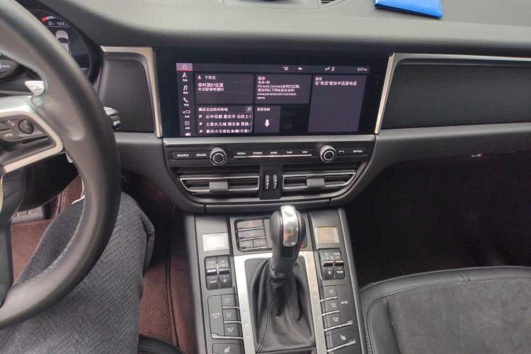 Used Porsche Macan 2021 Macan 2.0T Audio And AC Panel