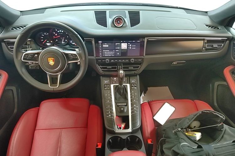 Used Porsche Macan 2021 Macan 2.0T Center Console