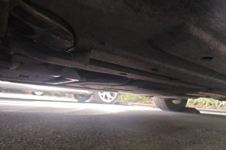 Used Porsche Macan 2021 Macan 2.0T Chassis Front Left