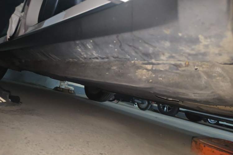 Used Porsche Macan 2021 Macan 2.0T Chassis Front Right