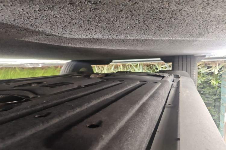 Used Porsche Macan 2021 Macan 2.0T Chassis Front Right