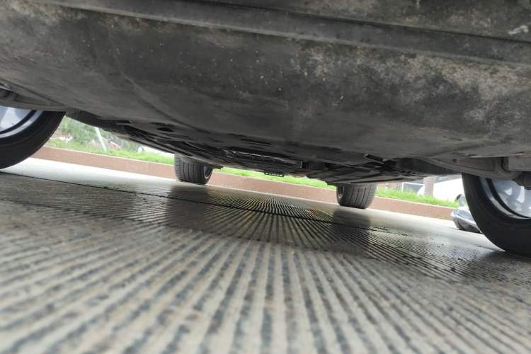 Used Porsche Macan 2021 Macan 2.0T Chassis Front