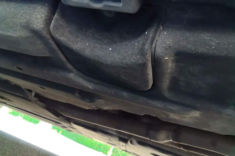 Used Porsche Macan 2021 Macan 2.0T Chassis Rear Left