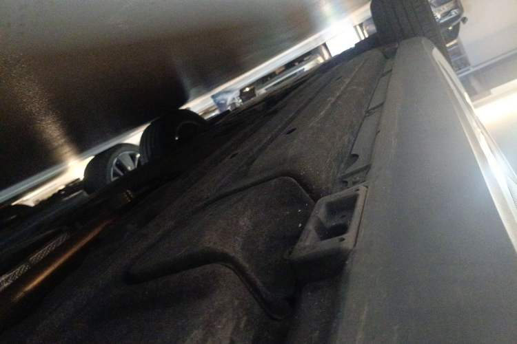 Used Porsche Macan 2021 Macan 2.0T Chassis Rear Left
