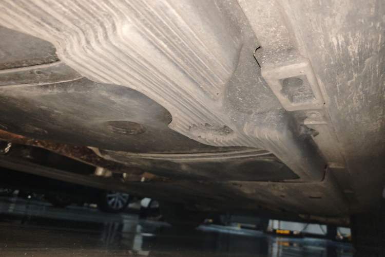Used Porsche Macan 2021 Macan 2.0T Chassis Rear Right