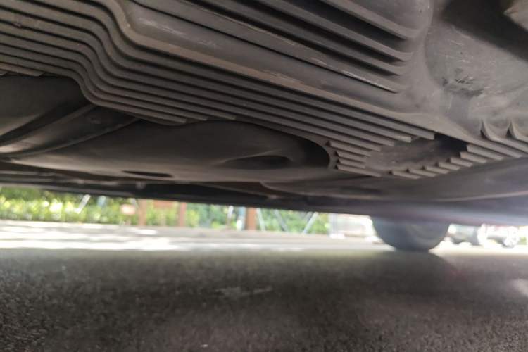 Used Porsche Macan 2021 Macan 2.0T Chassis Rear Right