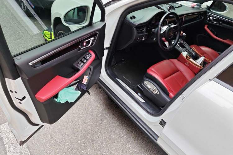 Used Porsche Macan 2021 Macan S 3.0T Driver Seat