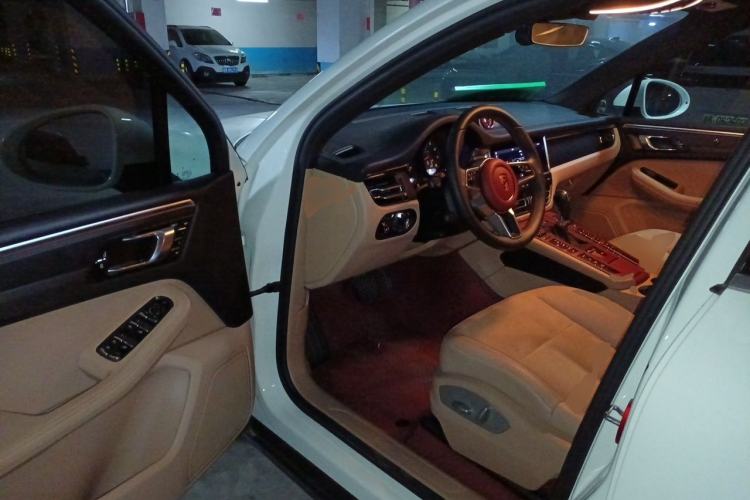 Used Porsche Macan 2021 Macan 2.0T Driver Seat