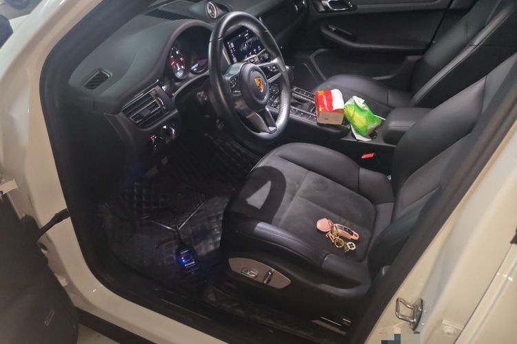 Used Porsche Macan 2021 Macan 2.0T Driver Seat