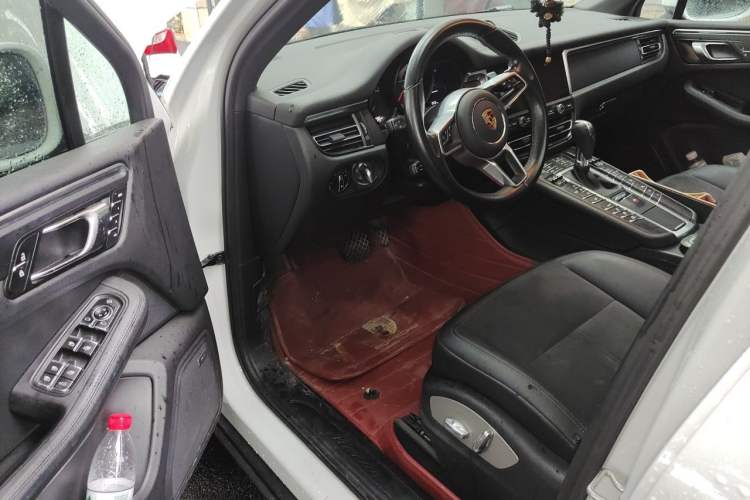 Used Porsche Macan 2021 Macan 2.0T Driver Seat