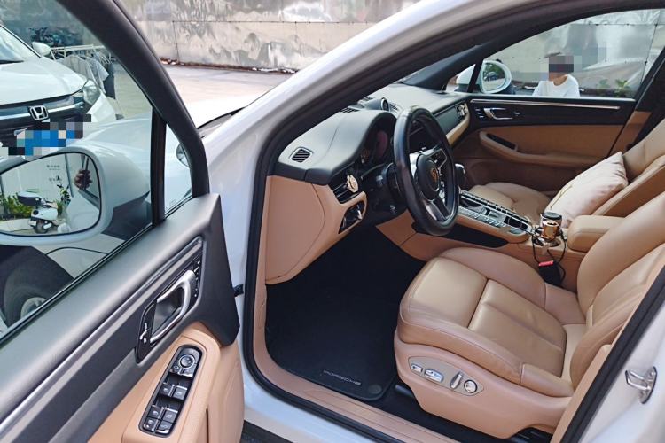 Used Porsche Macan 2021 Macan 2.0T Driver Seat