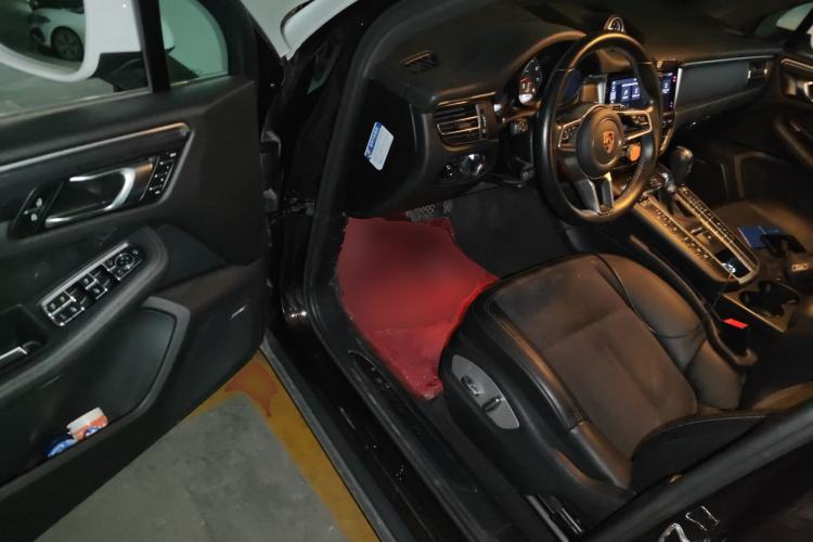 Used Porsche Macan 2021 Macan 2.0T Driver Seat