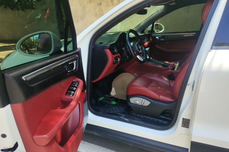 Used Porsche Macan 2021 Macan 2.0T Driver Seat