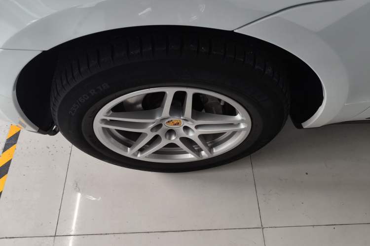 Used Porsche Macan 2021 Macan 2.0T Exterior 1