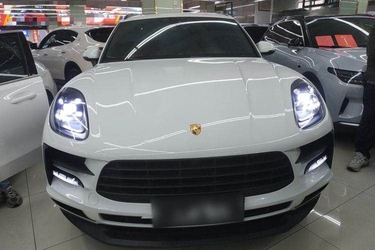 Used Porsche Macan 2021 Macan 2.0T Exterior 1