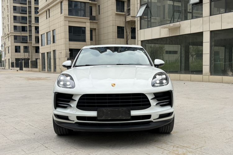 Used Porsche Macan 2021 Macan 2.0T Exterior 1